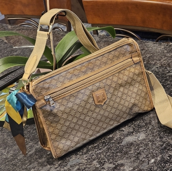 Céline Macadam Monogram Vintage Coated Canvas Clutch with Strap & Twilly Added - Picture 13 of 16